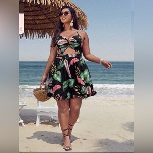SHEIN Plus Tropical Print Cut Out Halter Neck Backless Ruffle
